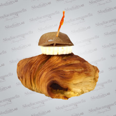 Sfogliatella ai funghi porcini