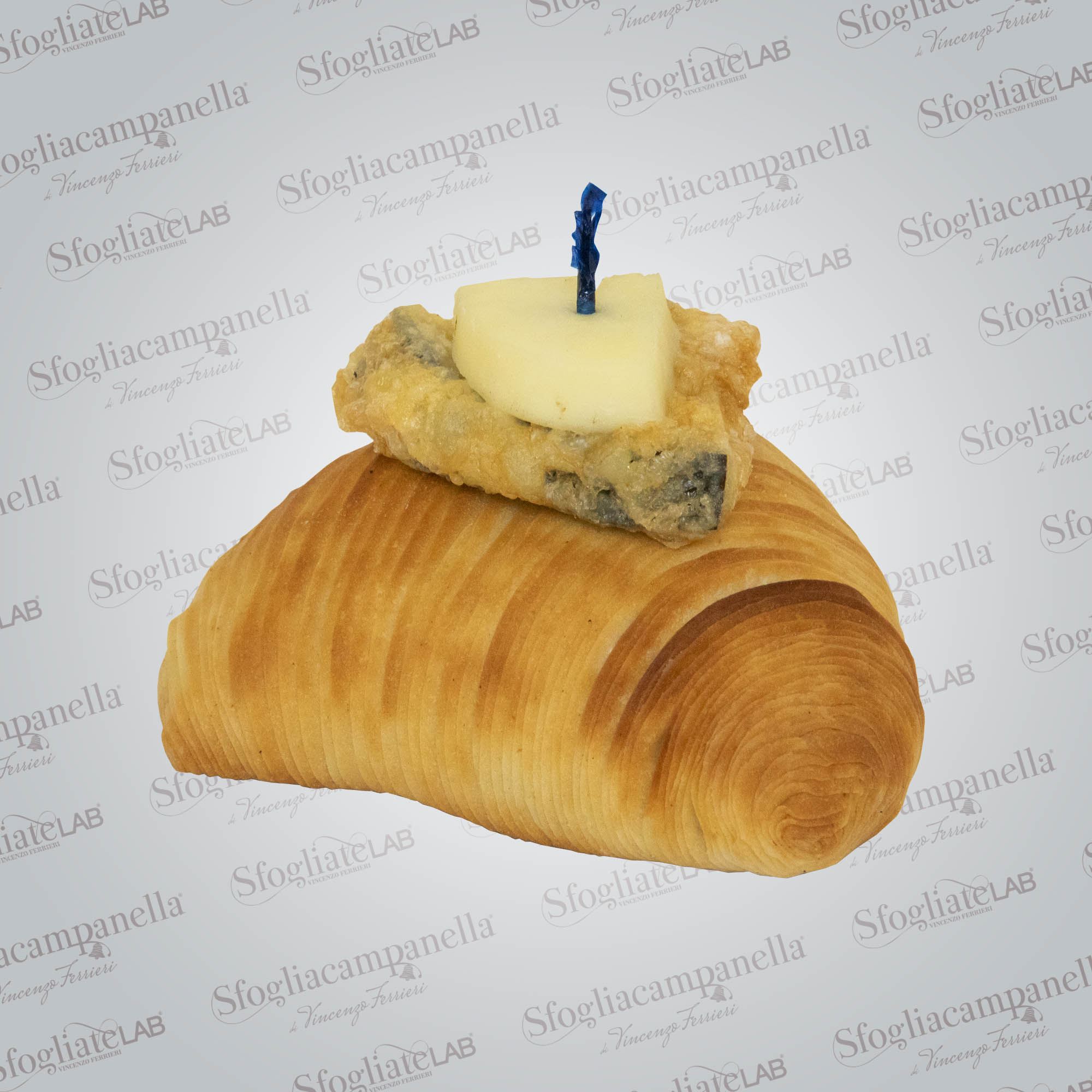Sfogliatella provola e melanzane