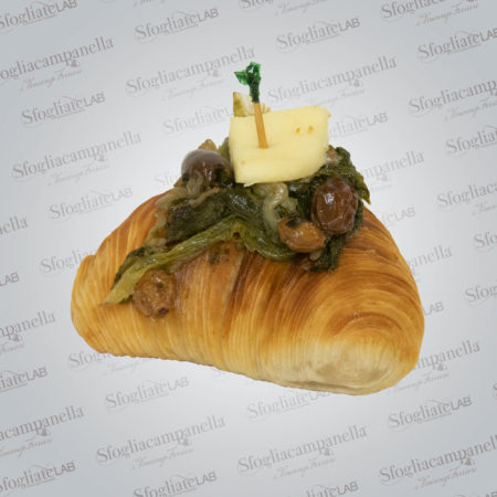 Sfogliatella scarole e provola