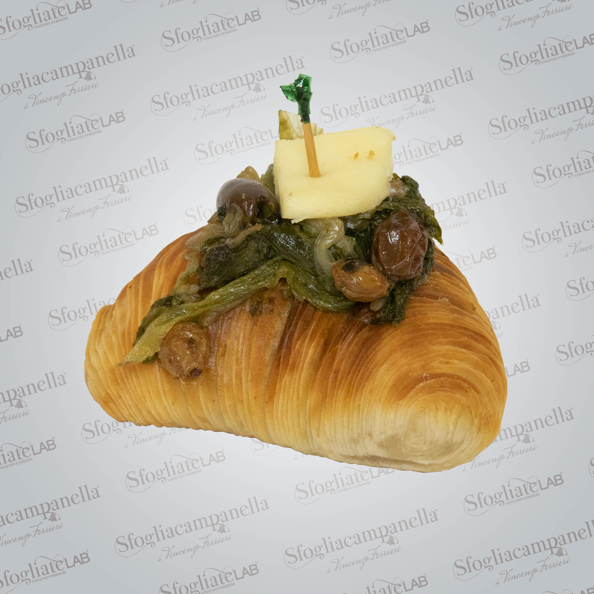 Sfogliatella scarole e provola