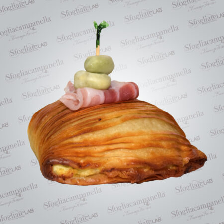 Sfogliatella fave e pancetta